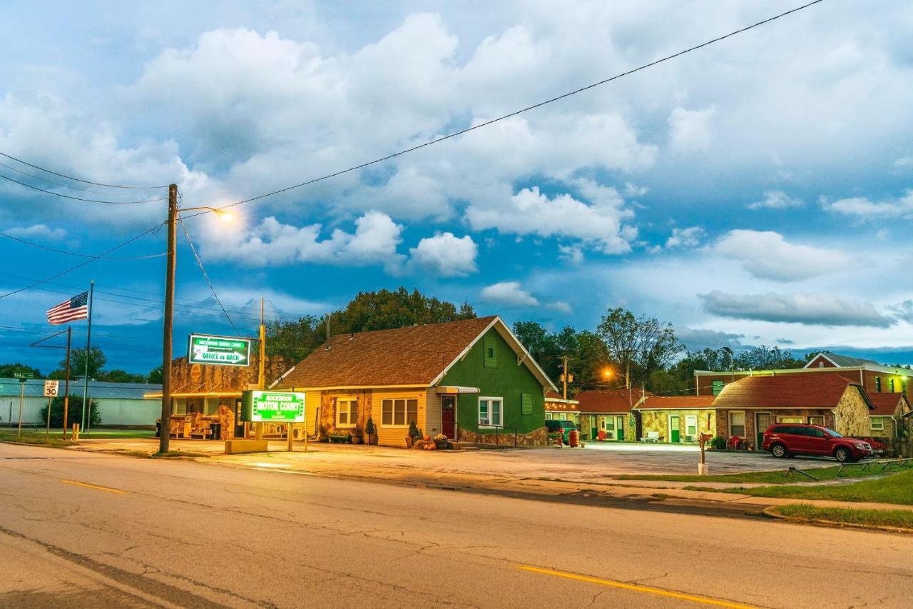 Motel Rockwood Motor Court à Springfield Extérieur photo